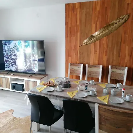 Geniessen Und Leben Nahe Medulin Mit Meerblick Und 2 Schlafzimmer *